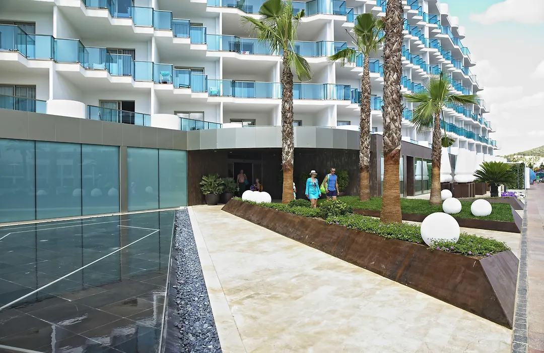 Hipotels Cala Millor Park-1